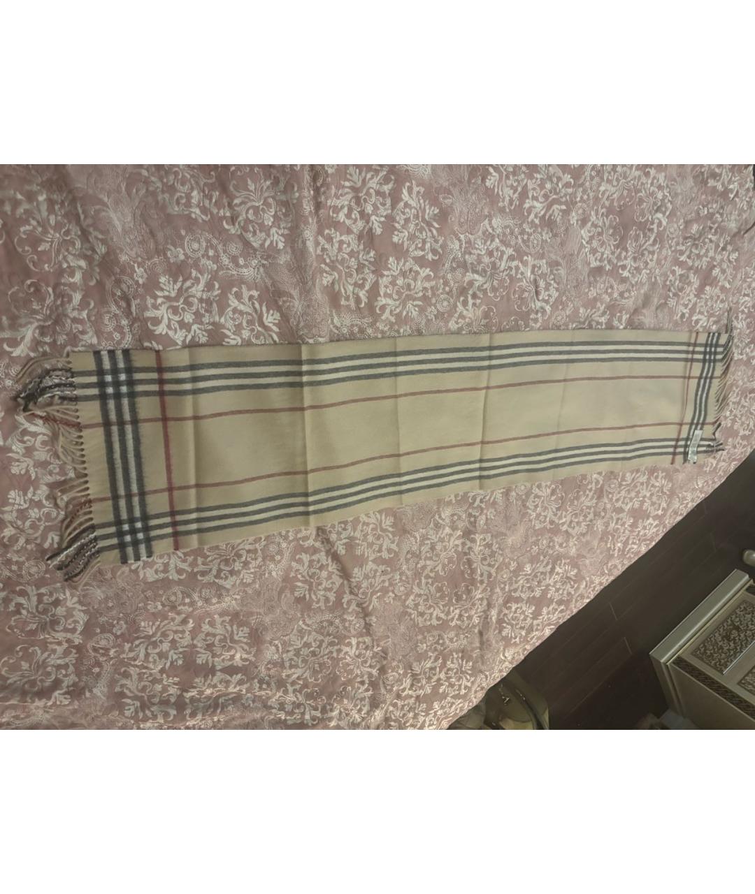 BURBERRY Бежевый кашемировый шарф, фото 6