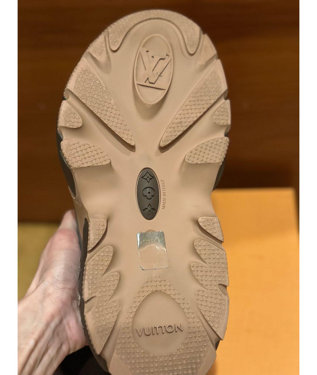 LOUIS VUITTON Коричневые резиновые слипоны, фото 2