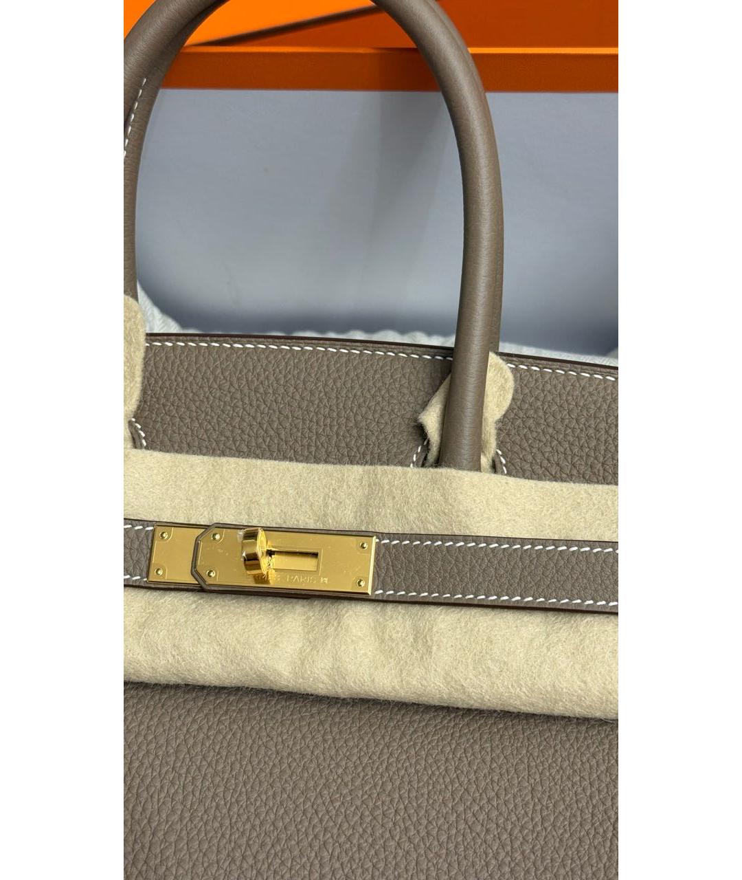 HERMES Коричневая кожаная сумка с короткими ручками, фото 2