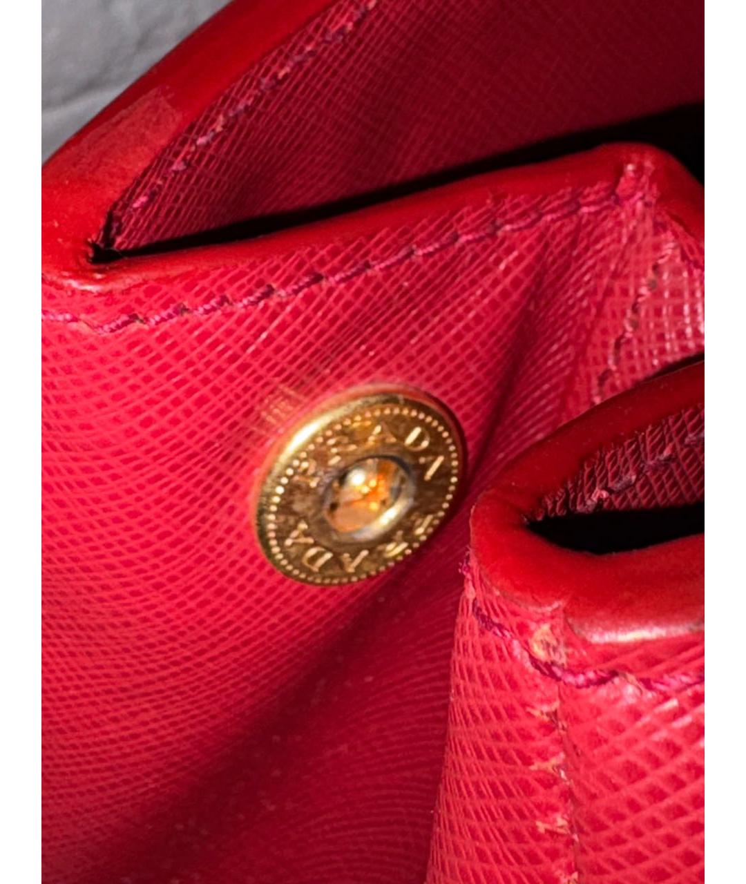PRADA Красная кожаная сумка с короткими ручками, фото 5