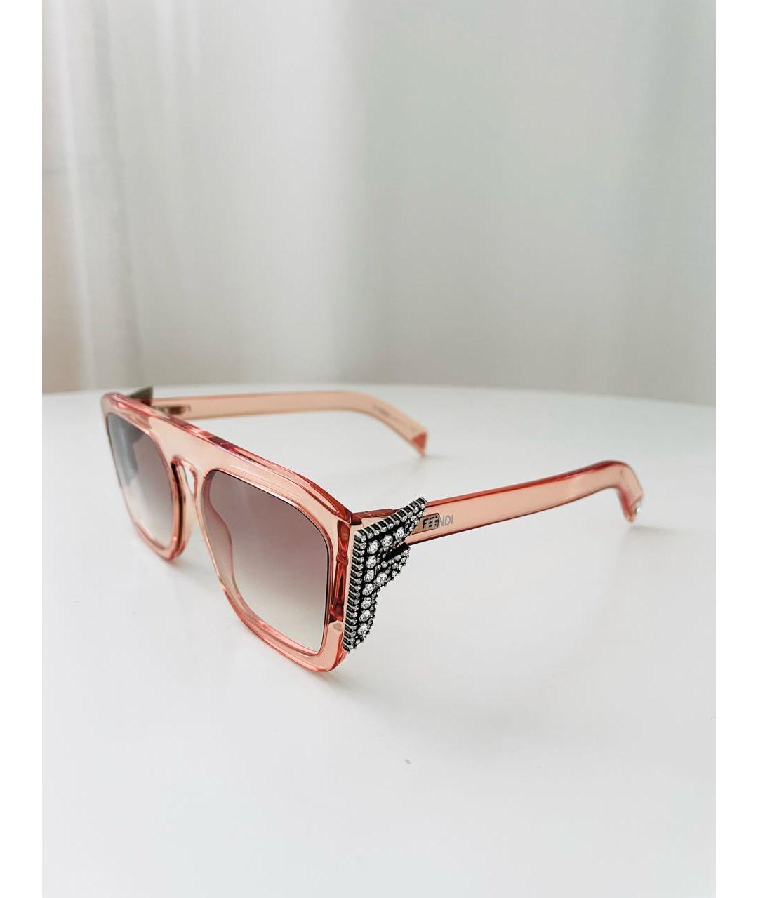 FENDI Розовые пластиковые солнцезащитные очки, фото 3