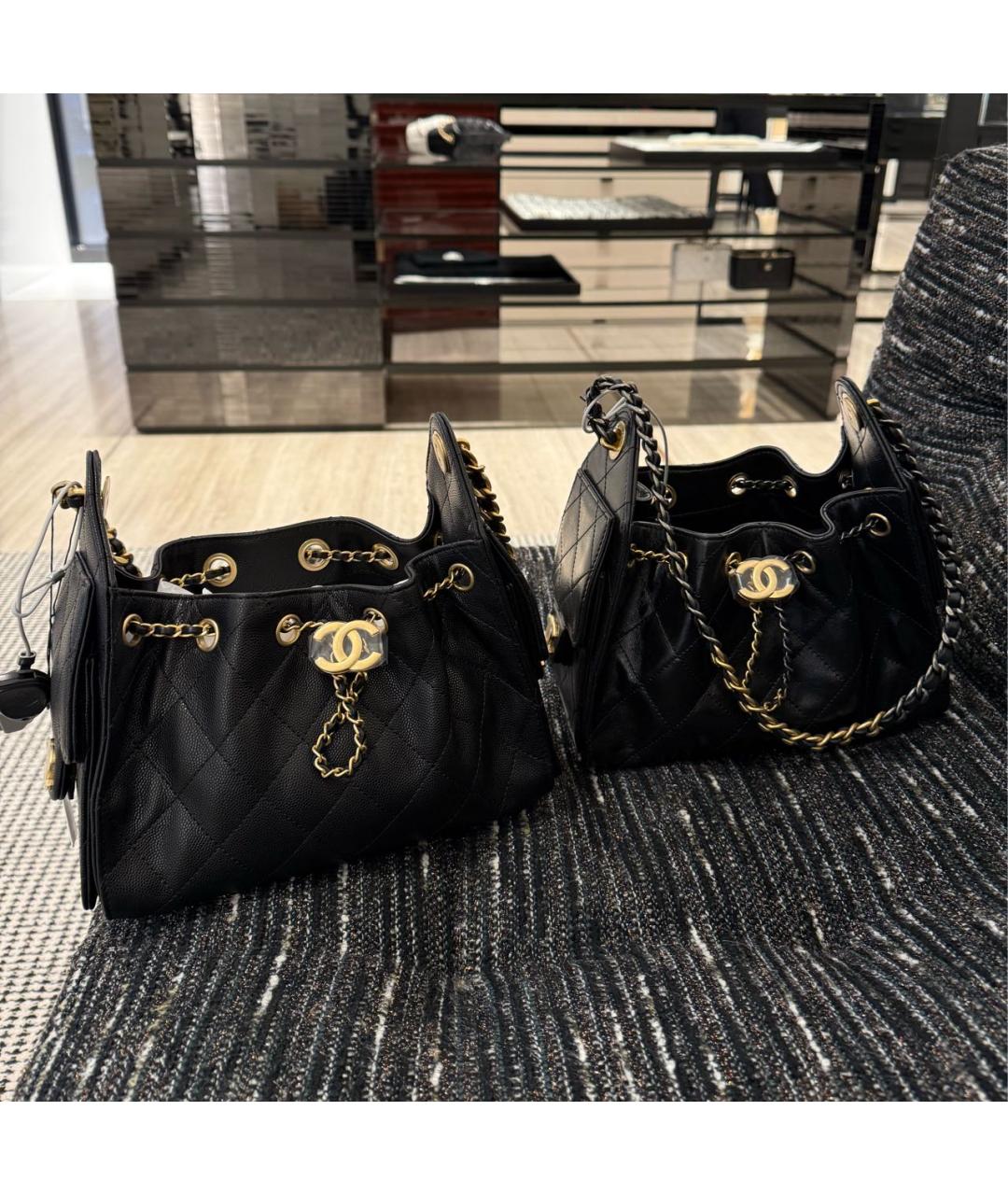 CHANEL Черная кожаная сумка через плечо, фото 2