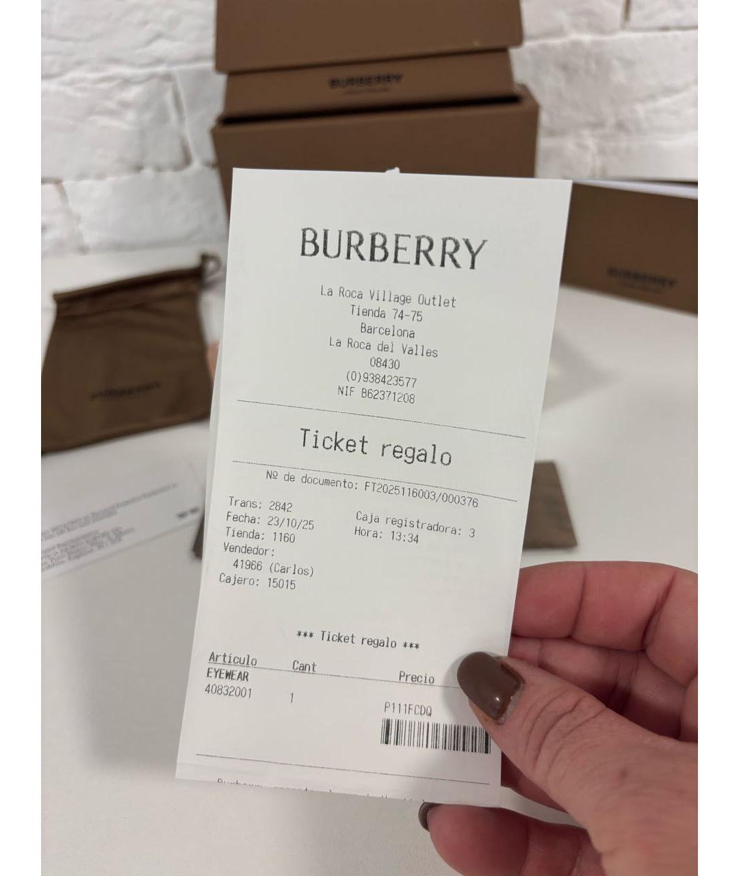 BURBERRY Бежевые пластиковые солнцезащитные очки, фото 7