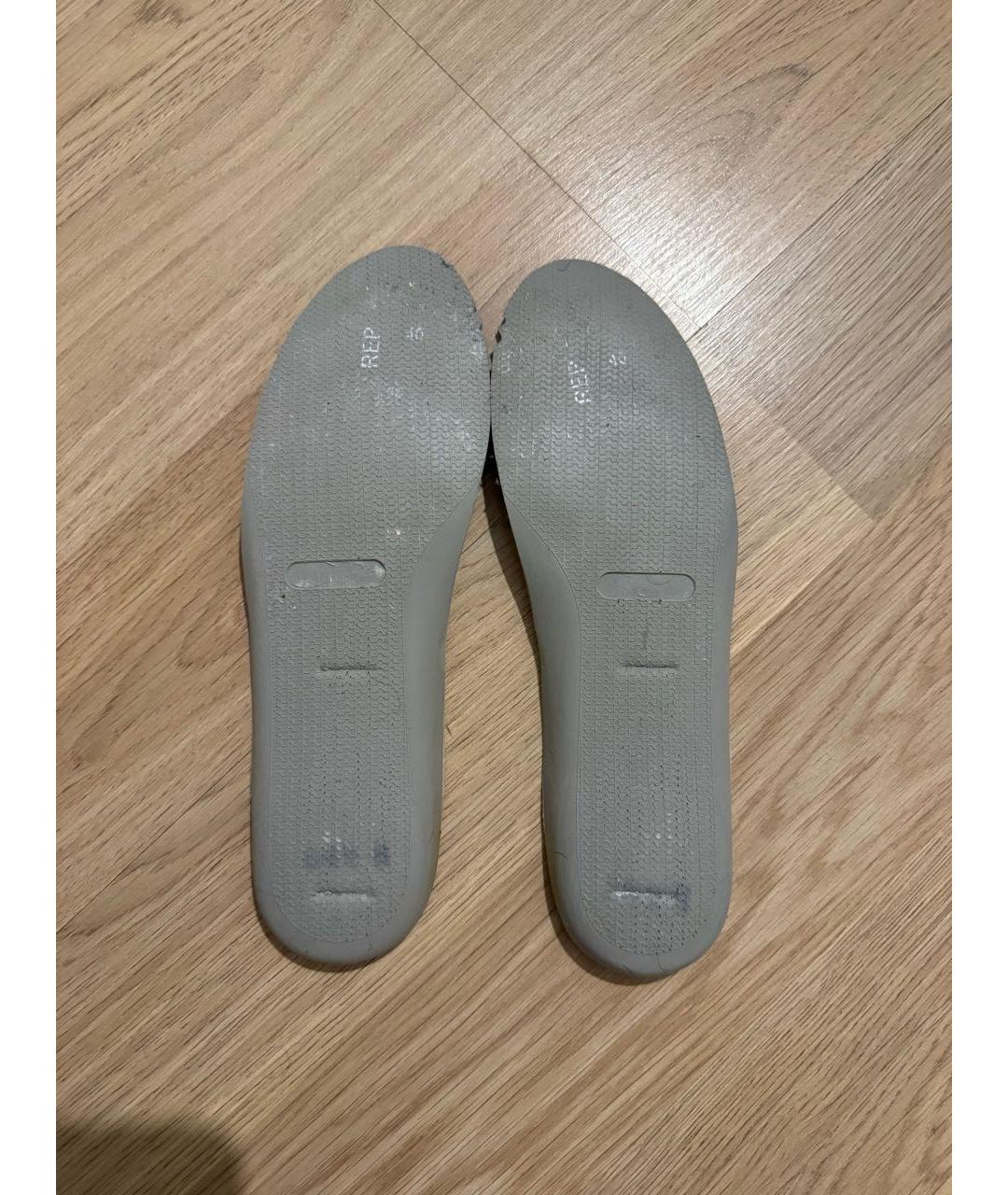 MAISON MARGIELA Белые нубуковые низкие кроссовки / кеды, фото 5