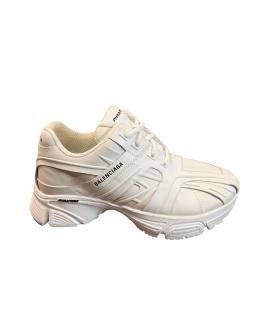 BALENCIAGA Низкие кроссовки / кеды