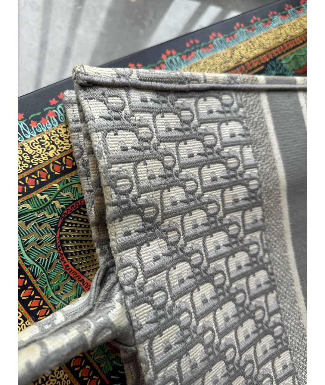 CHRISTIAN DIOR Серая жаккардовая сумка с короткими ручками, фото 4