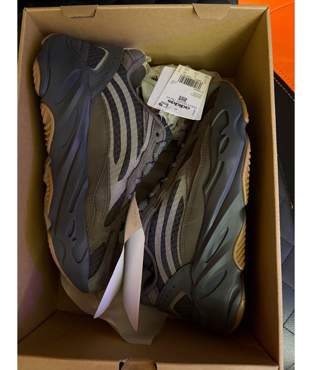 ADIDAS YEEZY Антрацитовые текстильные кроссовки, фото 2