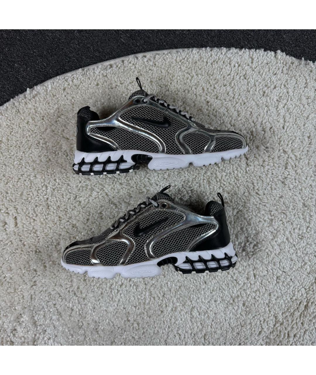 NIKE Серебряные синтетические низкие кроссовки / кеды, фото 3