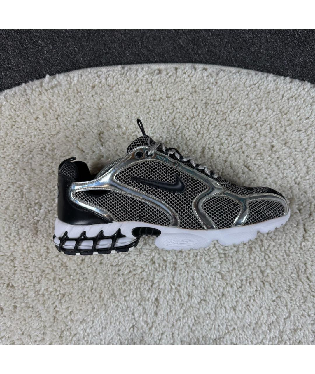 NIKE Серебряные синтетические низкие кроссовки / кеды, фото 2