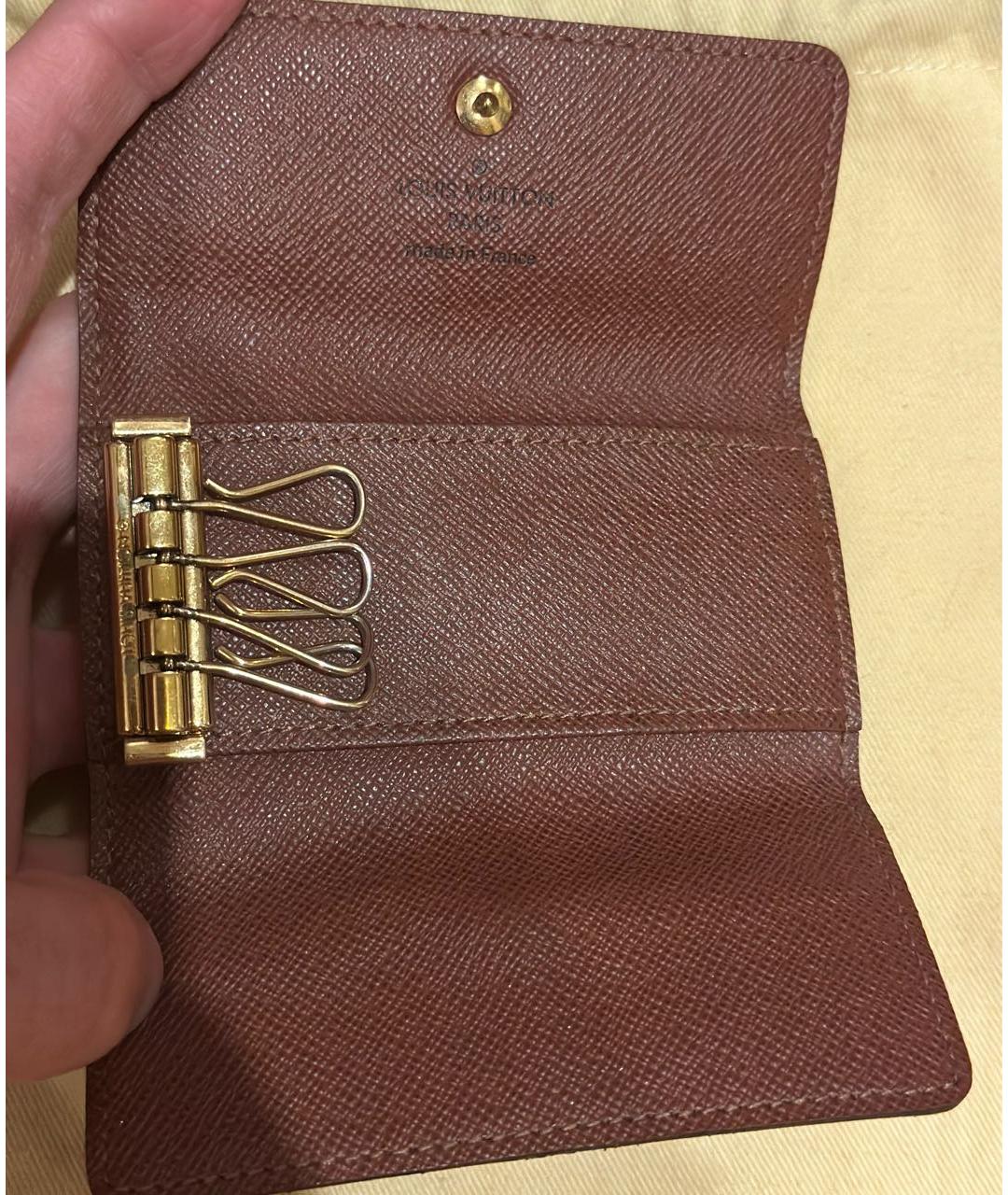 LOUIS VUITTON Коричневая ключница, фото 2