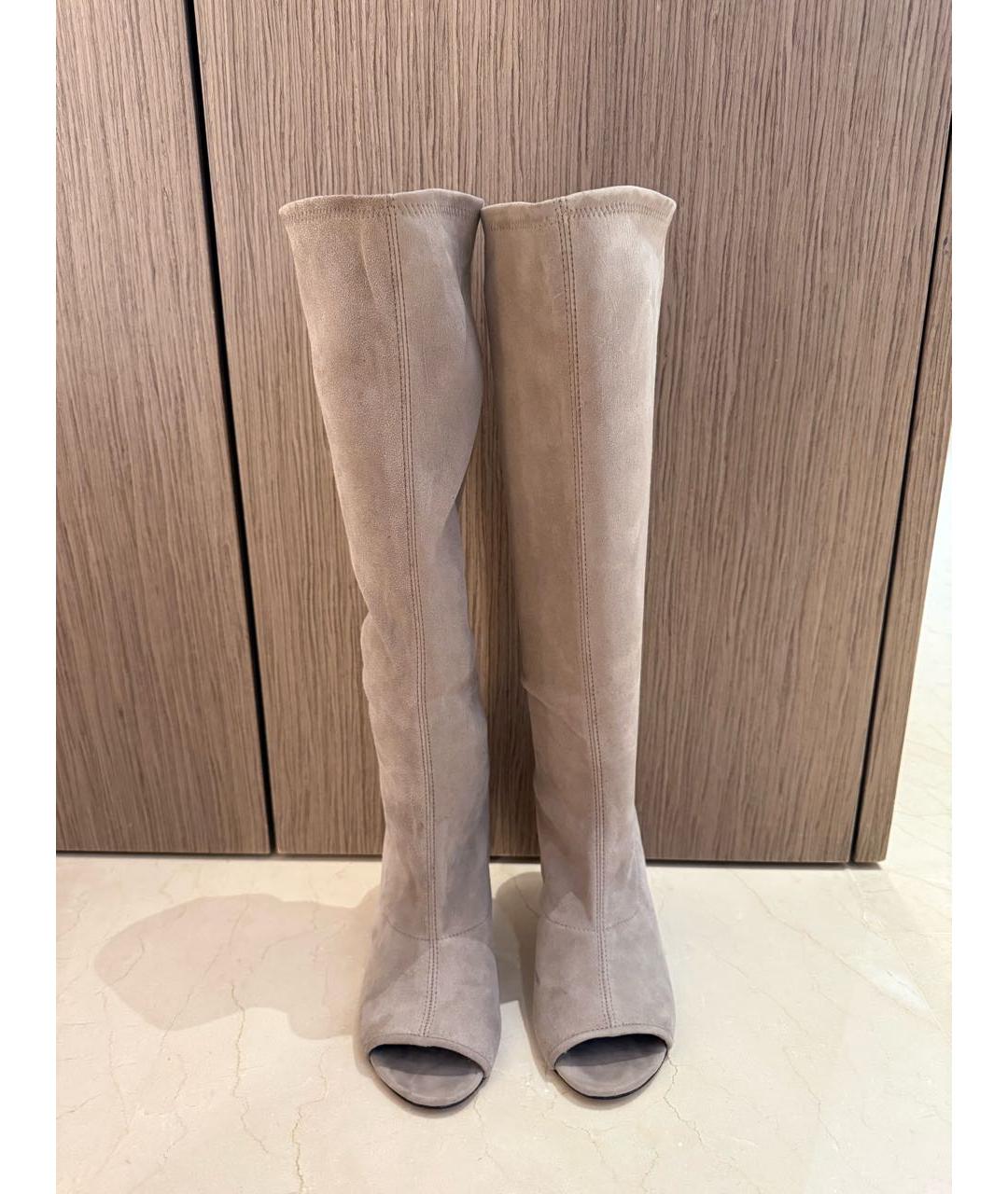 STUART WEITZMAN Серые замшевые сапоги, фото 2