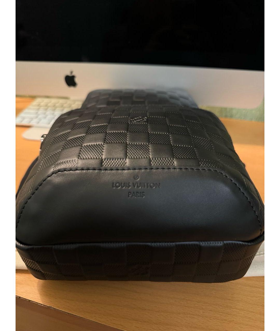 LOUIS VUITTON Черная кожаная сумка на плечо, фото 3