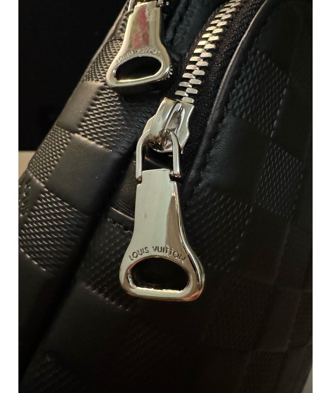 LOUIS VUITTON Черная кожаная сумка на плечо, фото 5