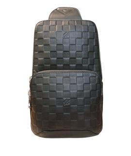 LOUIS VUITTON Сумка на плечо