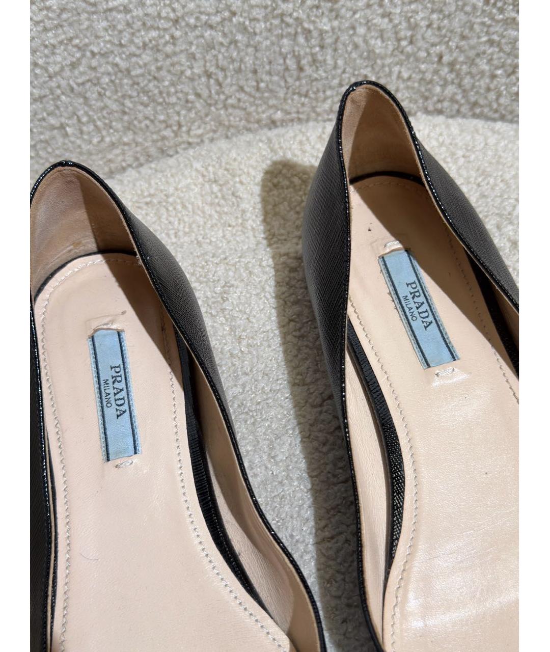 PRADA Черные кожаные балетки, фото 3