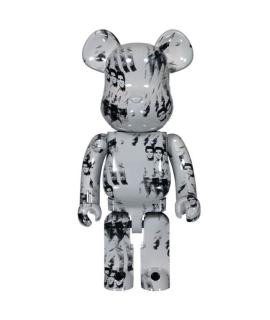 BEARBRICK Скульптура
