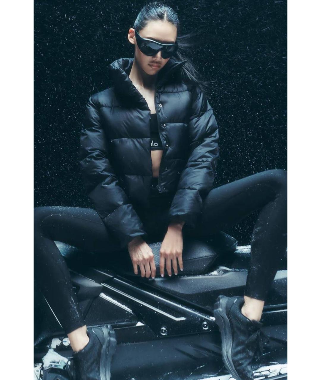 ALO YOGA Черная полиэстеровая куртка, фото 2