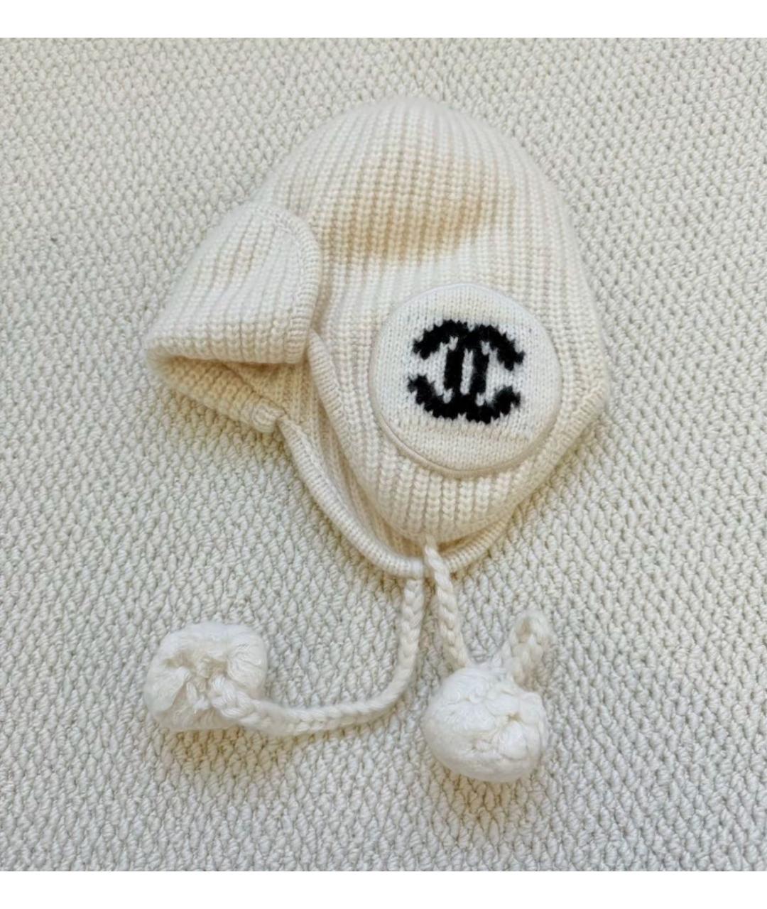 CHANEL Белая шерстяная шапка, фото 4