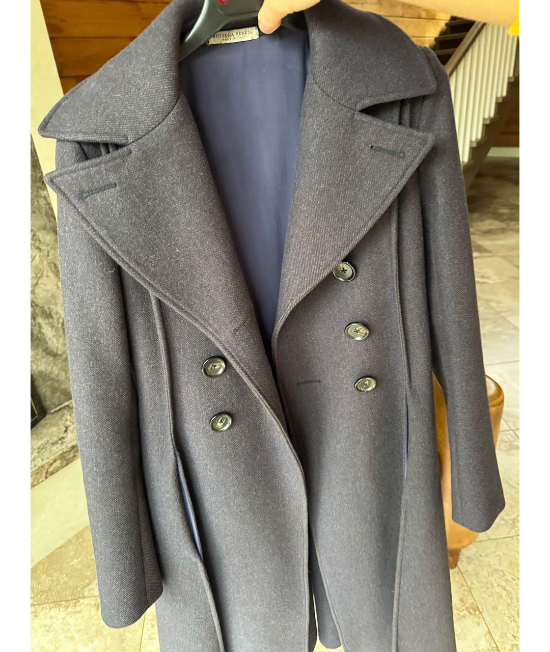 BOTTEGA VENETA Темно-синее шерстяное пальто, фото 4
