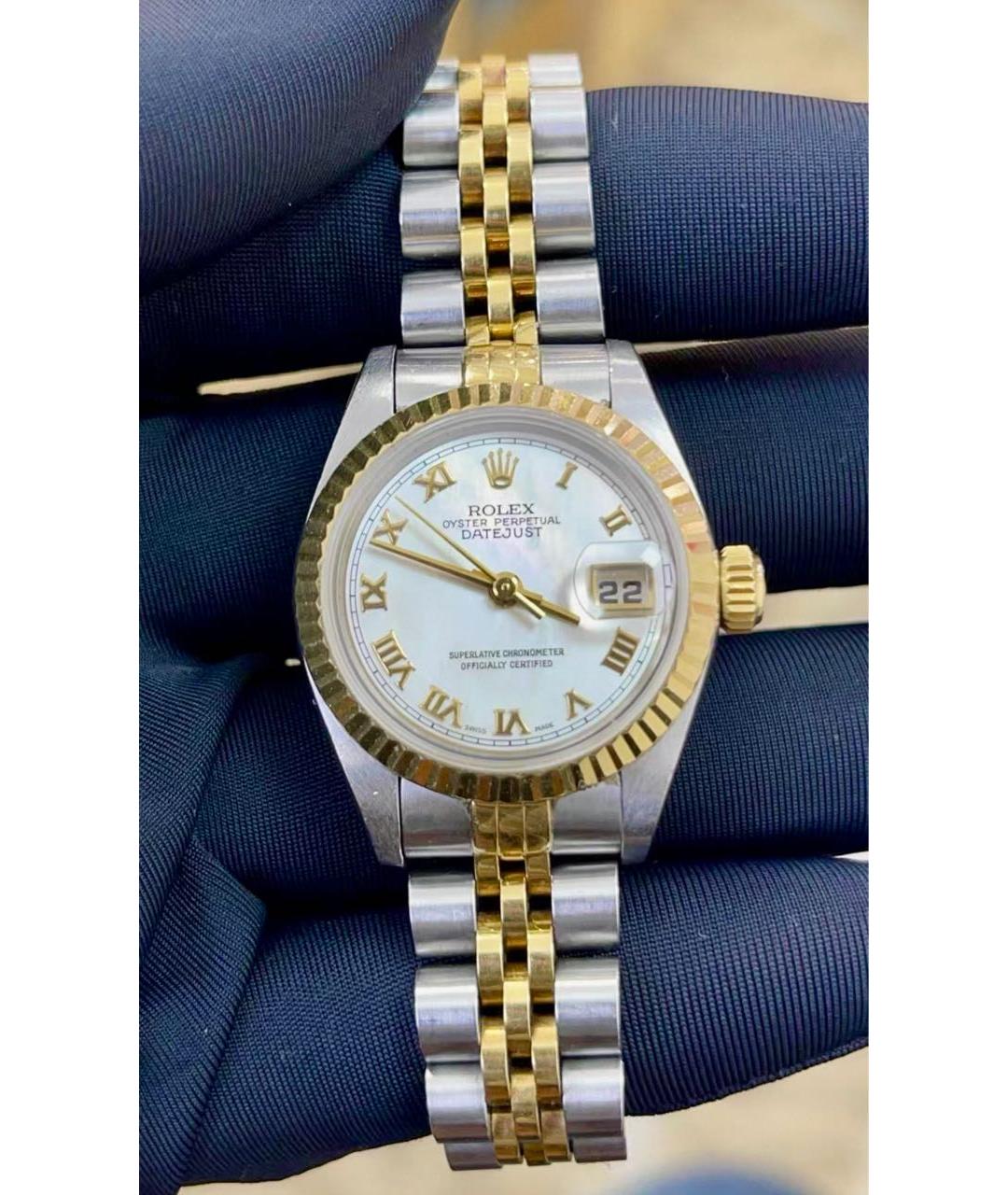 ROLEX Белые часы из желтого золота, фото 2