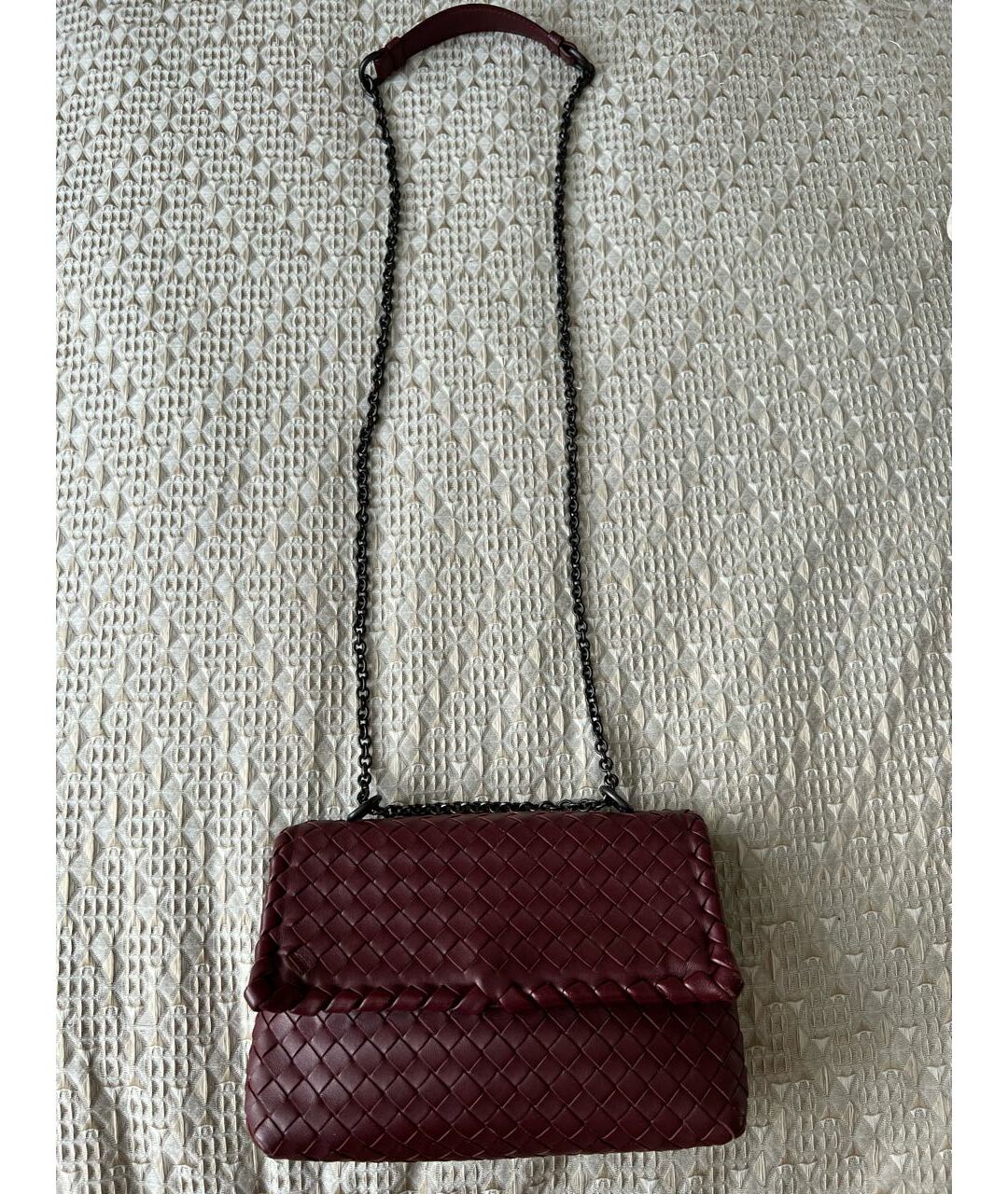 BOTTEGA VENETA Бордовая кожаная сумка тоут, фото 2