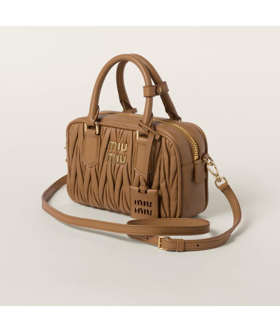 MIU MIU Бежевая кожаная сумка с короткими ручками, фото 2