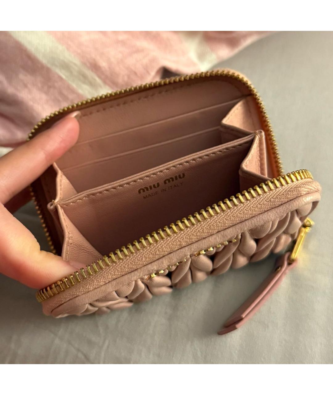 MIU MIU Розовый кожаный кошелек, фото 4