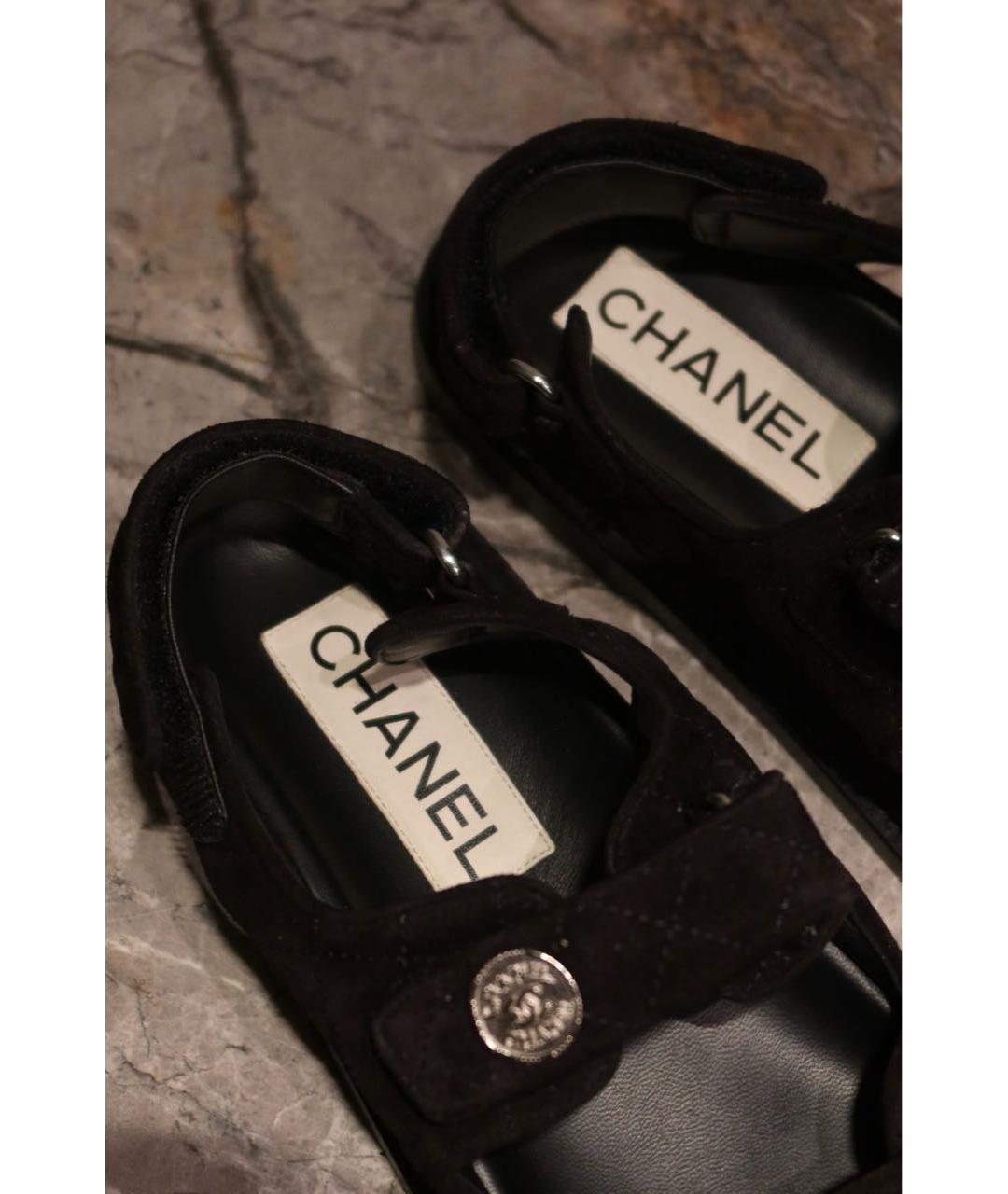 CHANEL Черные замшевые сандалии, фото 4