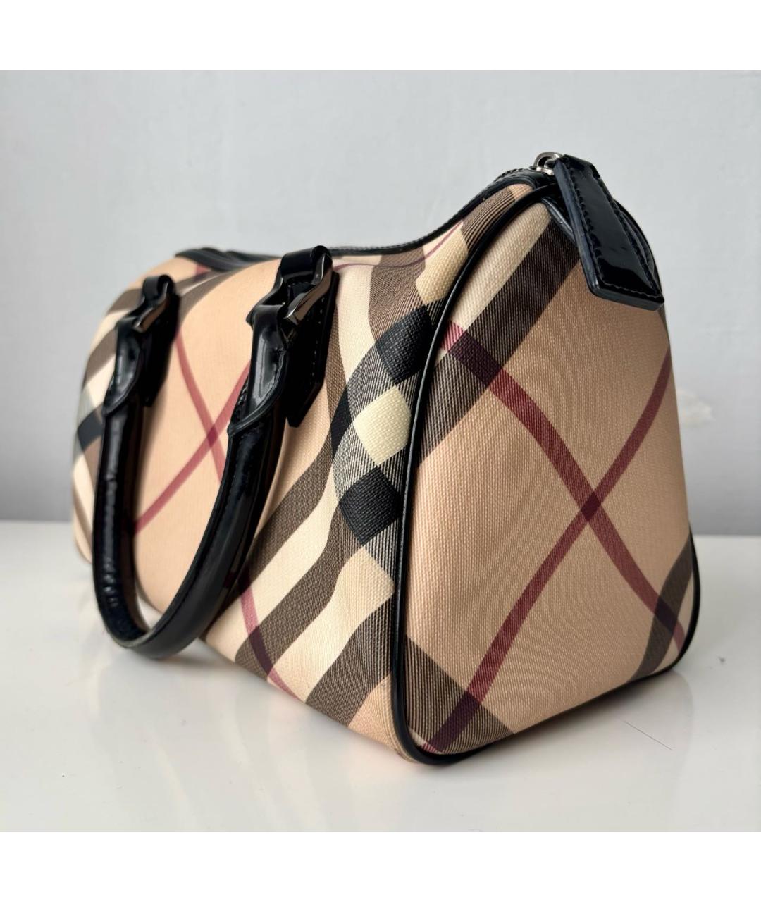 BURBERRY Бежевая кожаная сумка с короткими ручками, фото 2