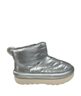 UGG AUSTRALIA Ботинки