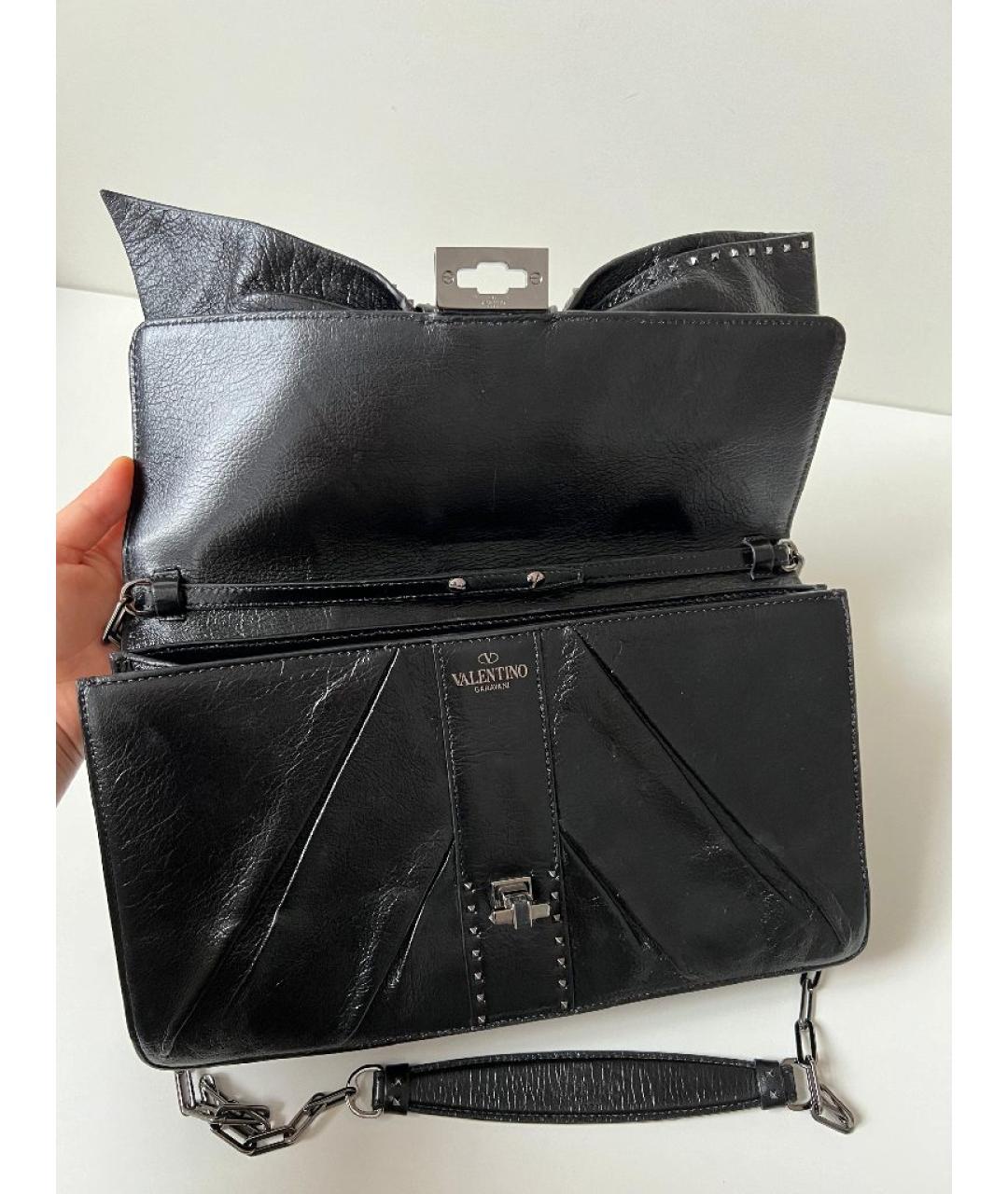 VALENTINO Черная кожаная сумка через плечо, фото 3