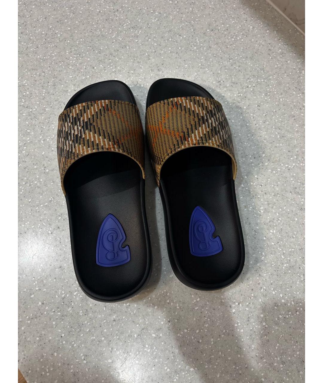 BURBERRY Черные резиновые шлепанцы, фото 3