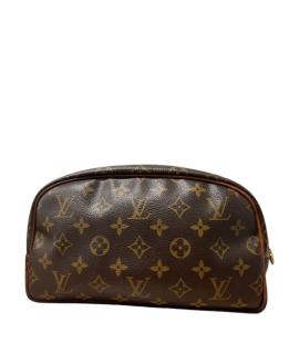 LOUIS VUITTON Косметичка