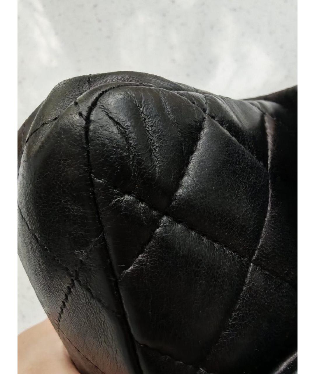 CHANEL Черная кожаная сумка через плечо, фото 5