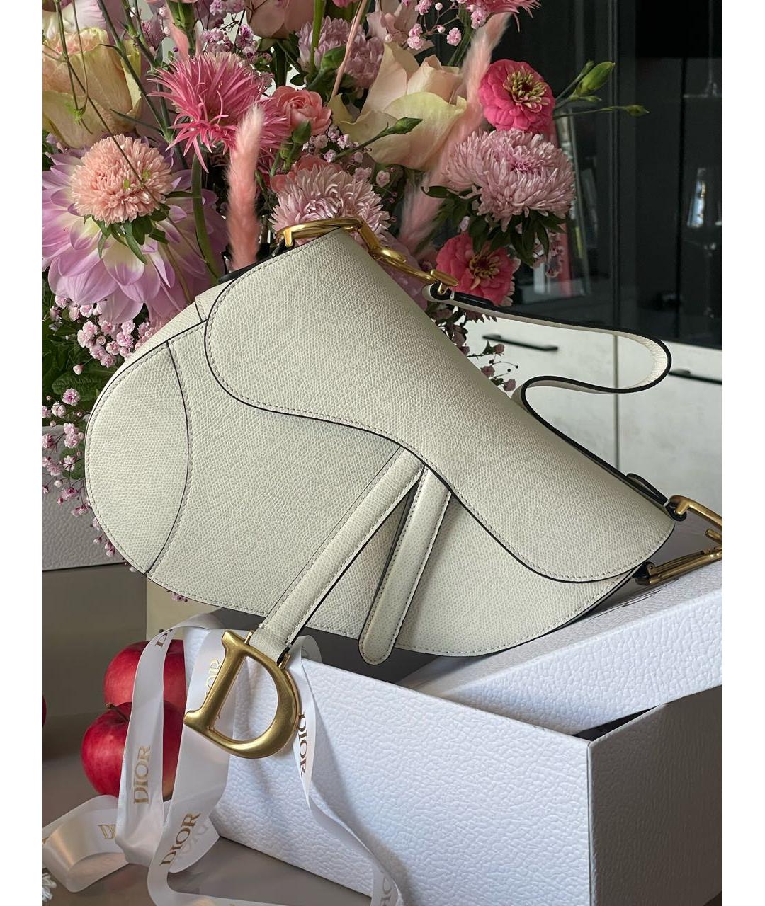 CHRISTIAN DIOR Бежевая кожаная сумка с короткими ручками, фото 2