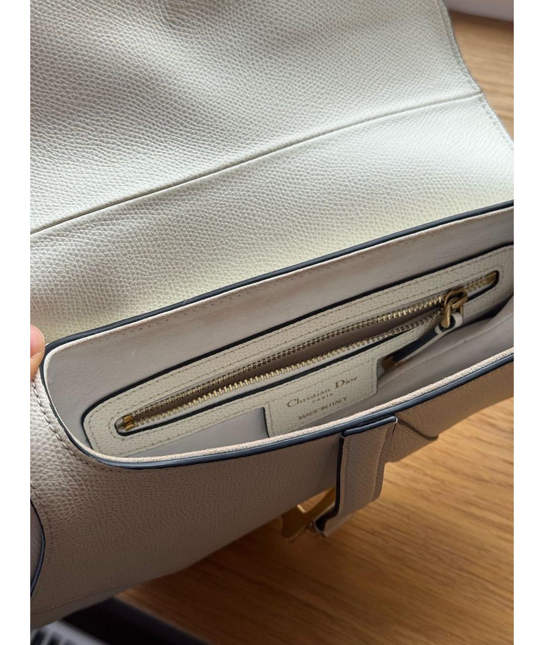 CHRISTIAN DIOR Бежевая кожаная сумка с короткими ручками, фото 3
