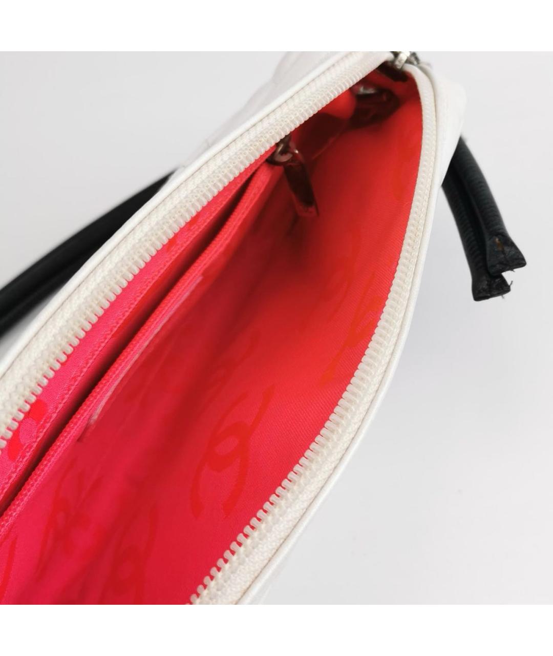 CHANEL Белая кожаная сумка с короткими ручками, фото 6