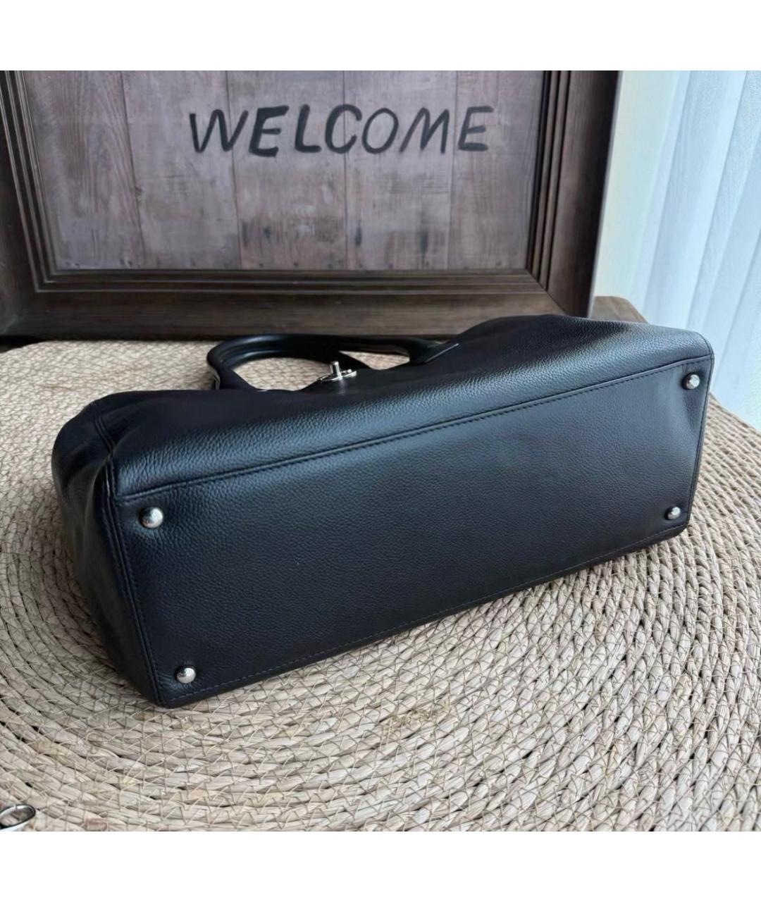 CHANEL Черная кожаная сумка с короткими ручками, фото 3