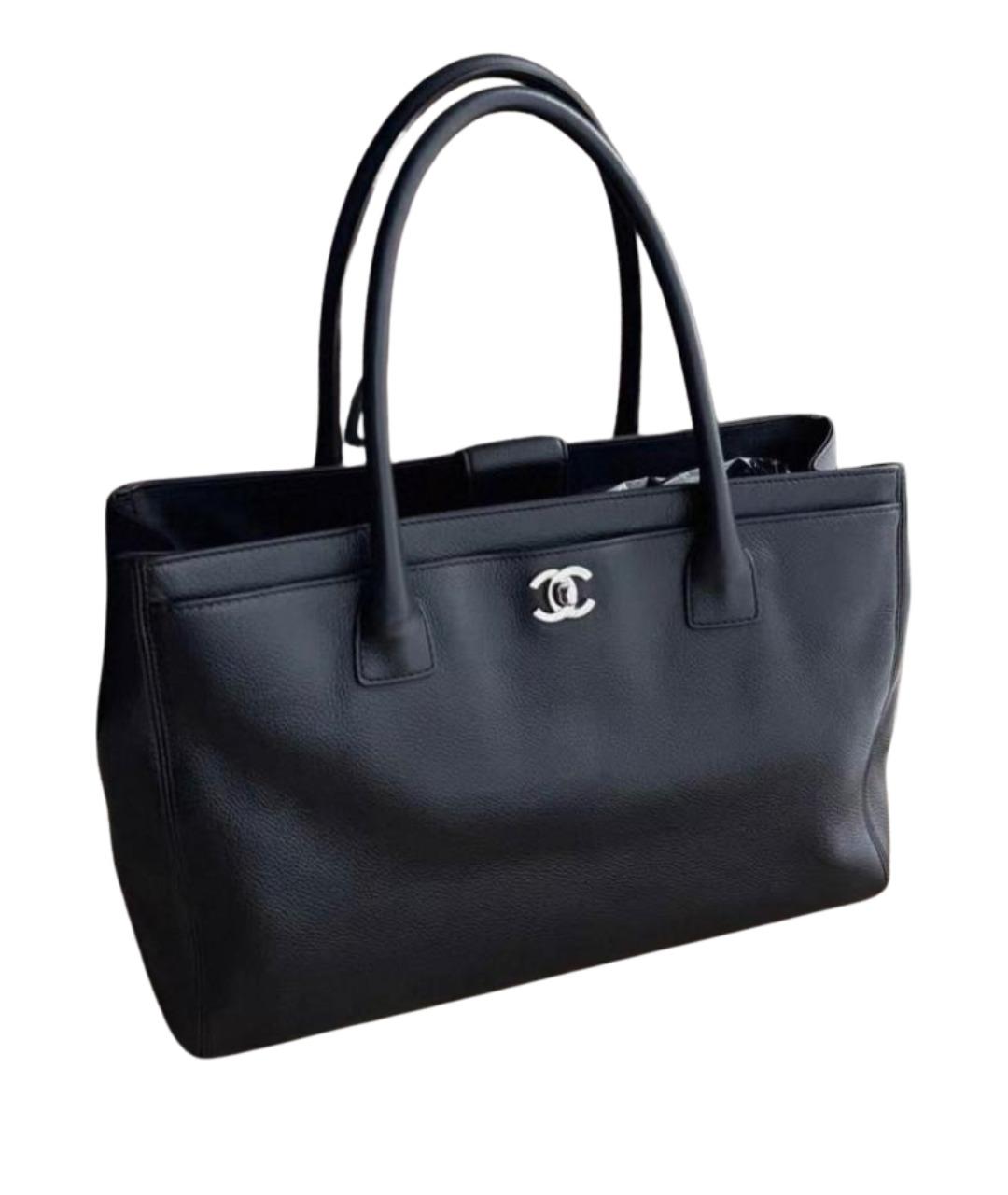 CHANEL Черная кожаная сумка с короткими ручками, фото 1