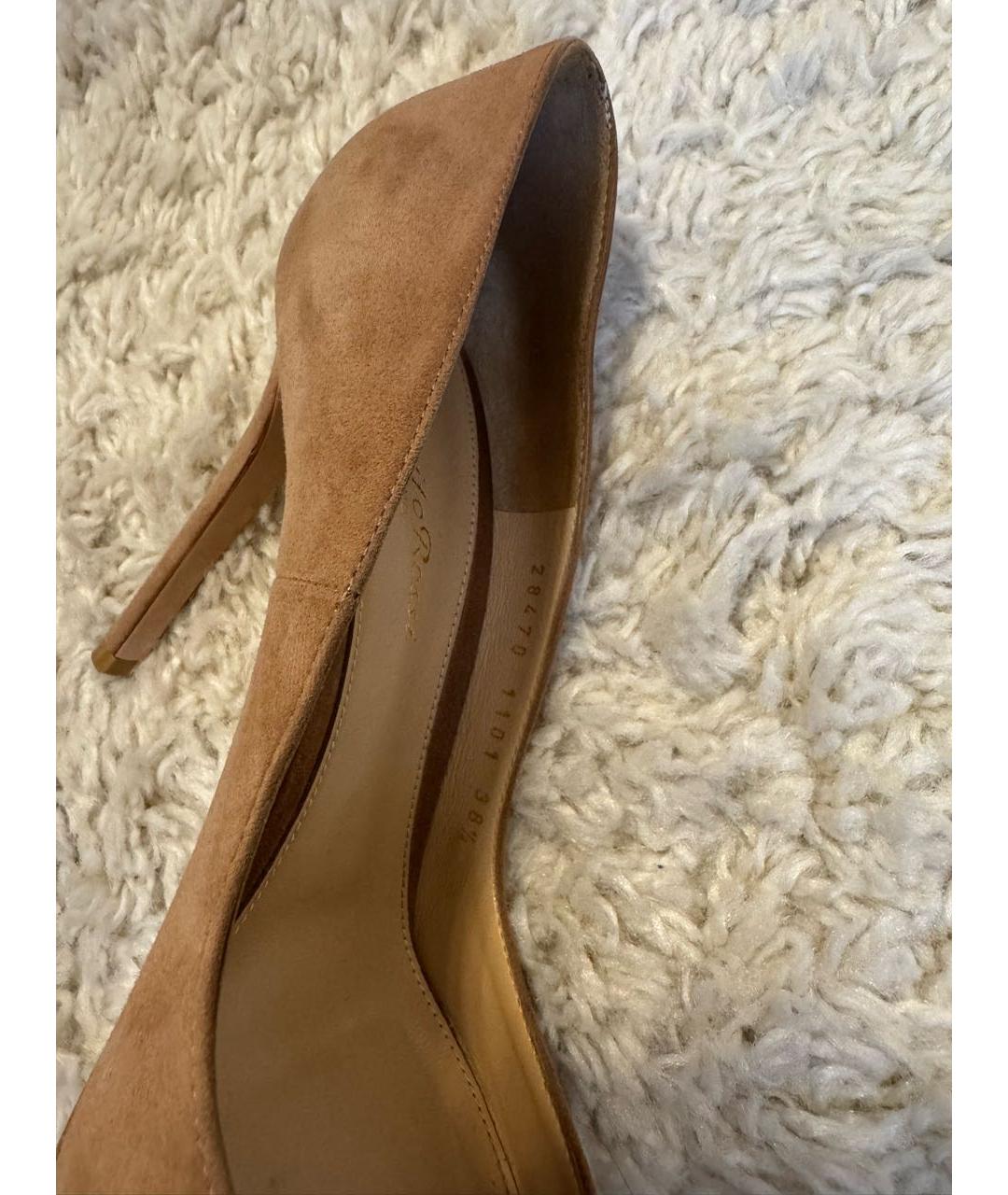 GIANVITO ROSSI Бежевые замшевые туфли, фото 4