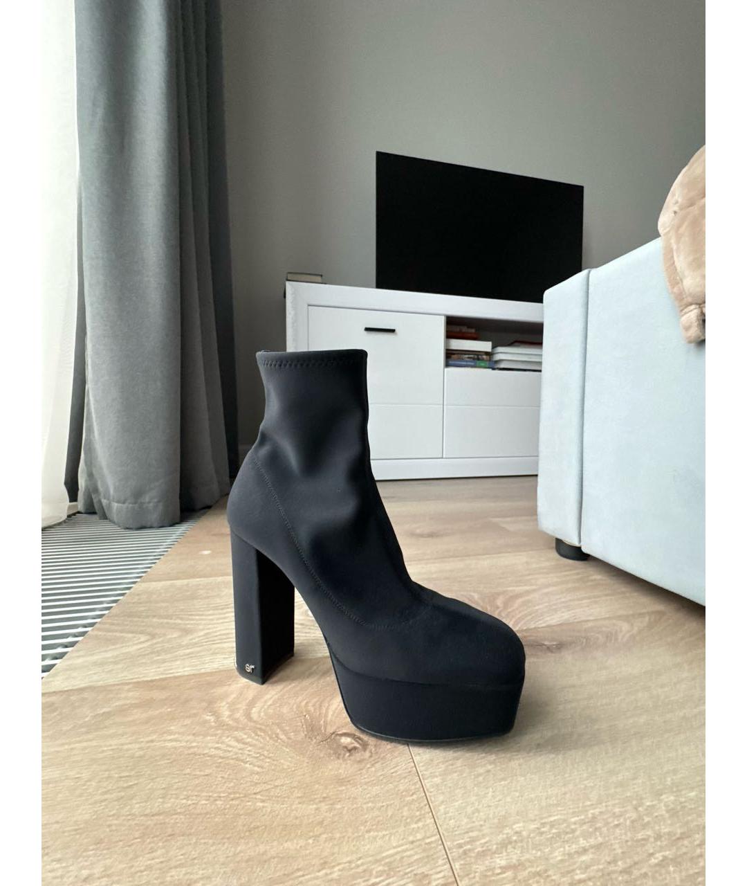 SERGIO ROSSI Черные неопреновые ботильоны, фото 2