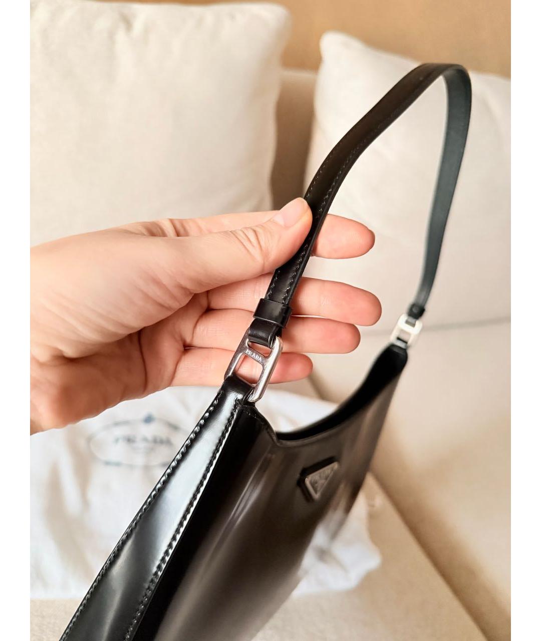 PRADA Черная кожаная сумка с короткими ручками, фото 5