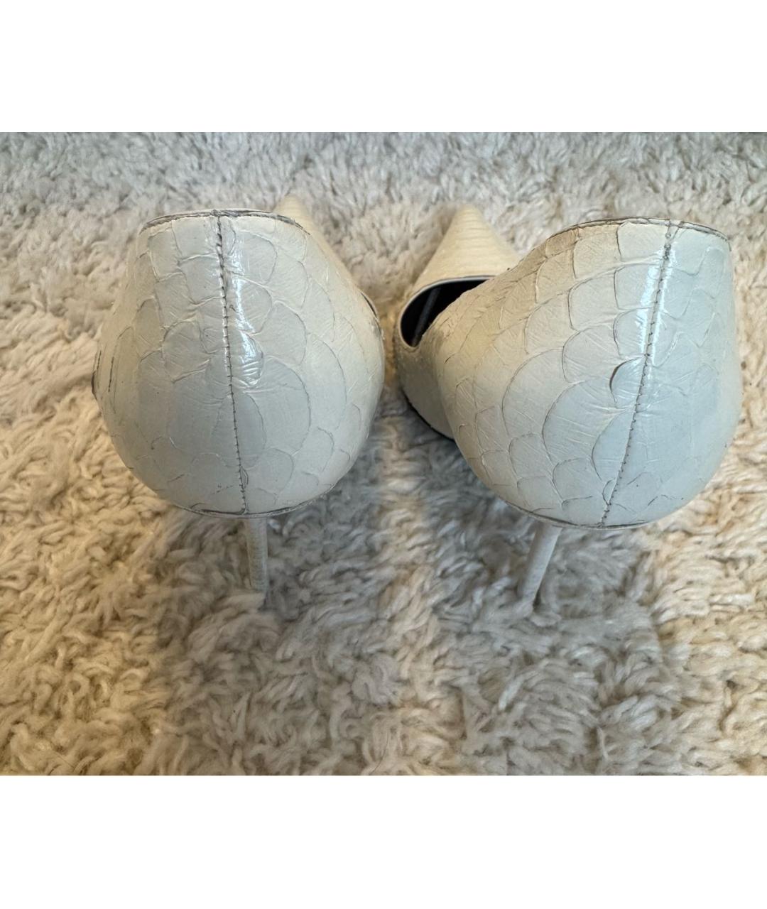 TOM FORD Белые туфли из экзотической кожи, фото 3