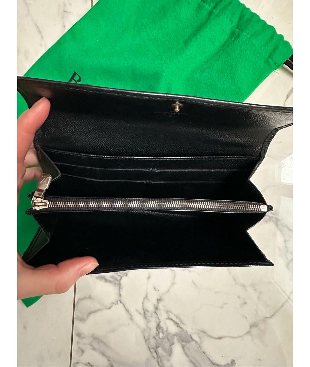 LOUIS VUITTON Черный кожаный кошелек, фото 4