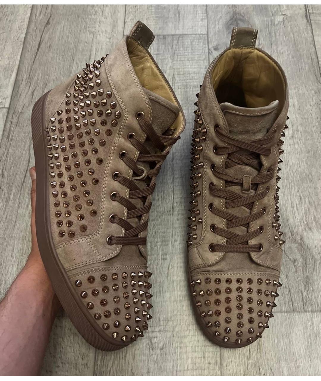 CHRISTIAN LOUBOUTIN Бежевые замшевые высокие кроссовки / кеды, фото 2