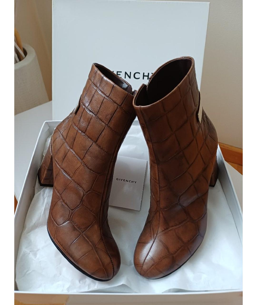 GIVENCHY Коричневые кожаные ботильоны, фото 2