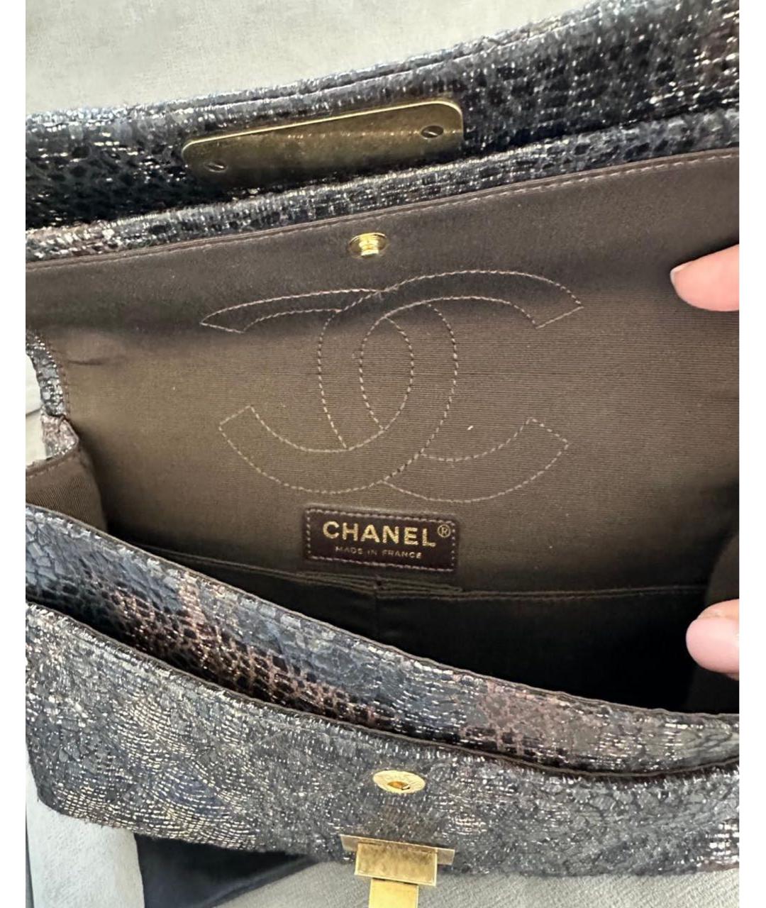 CHANEL Серебряная твидовая сумка через плечо, фото 2