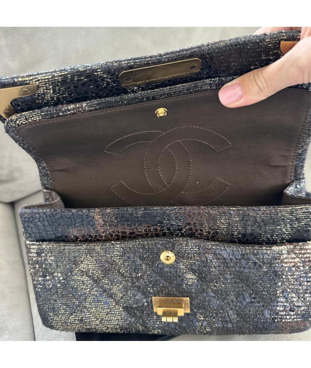 CHANEL Серебряная твидовая сумка через плечо, фото 3