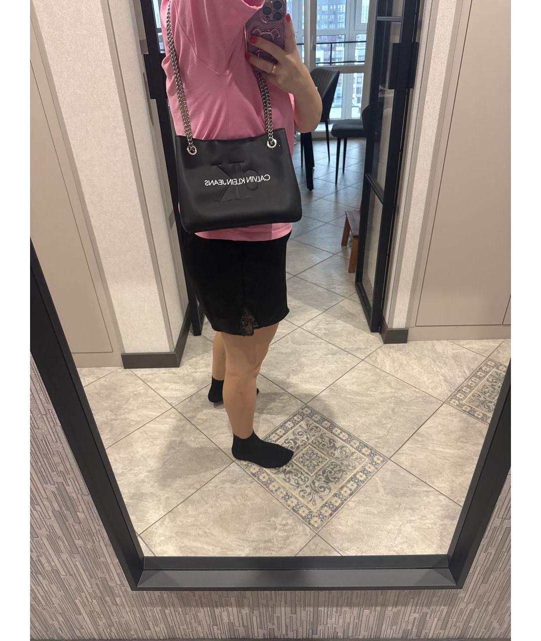 CALVIN KLEIN Черная сумка с короткими ручками из искусственной кожи, фото 7