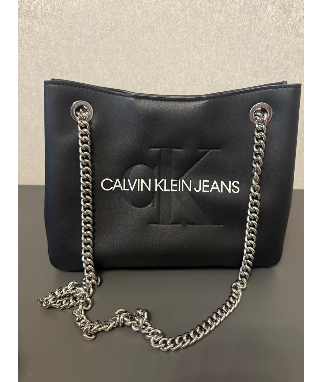 CALVIN KLEIN Черная сумка с короткими ручками из искусственной кожи, фото 8